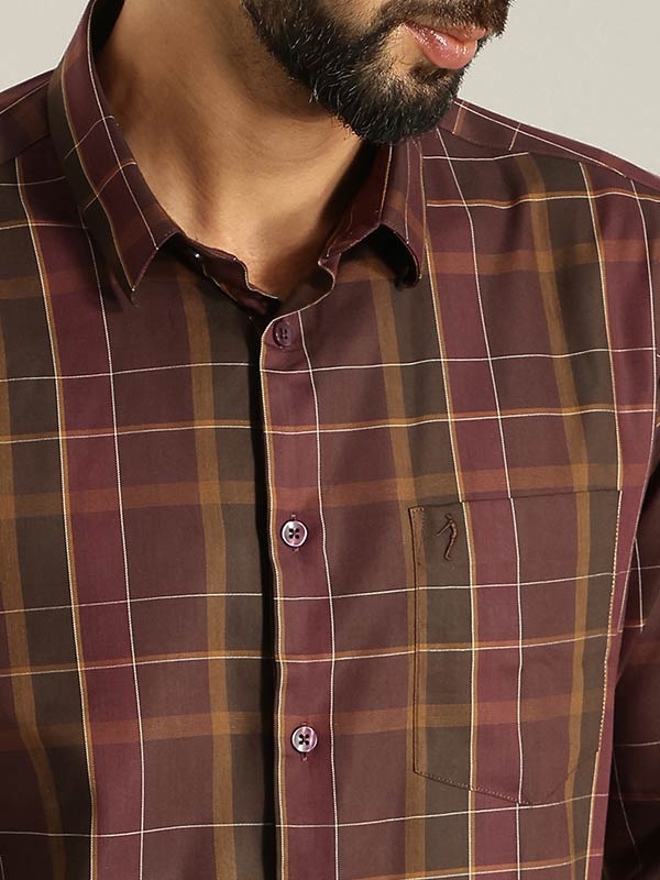 Indian Terrain Men's Slim Fit Full Sleeve Checkered Wine Shirt